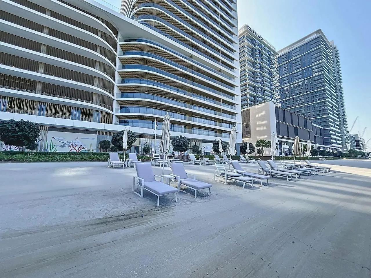 Grand Bleu - Luxurious One Bedroom With Sea View Dubai Apartment