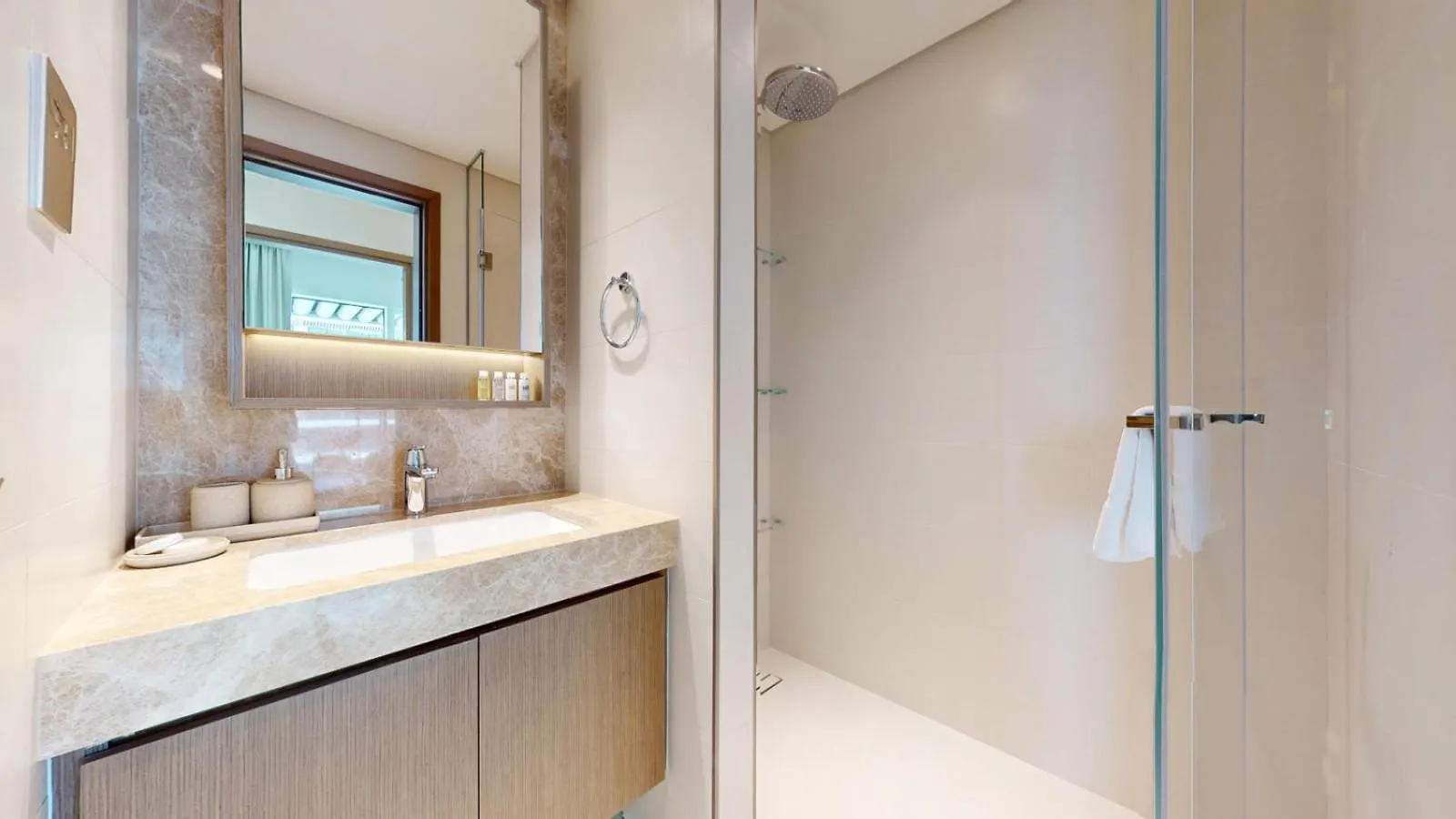 Grand Bleu - Luxurious One Bedroom With Sea View Dubai 0*,